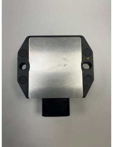 Régulateur de tension YAMAHA MT09 2021 - 2023