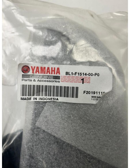 Cache latéral droit de garde boue YAMAHA XMAX 125 2018 - 2021