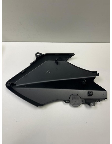 Flanc de carénage gauche noir YAMAHA XMAX 125 2014  -  2017