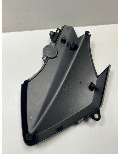 Flanc de carénage droit noir YAMAHA XMAX 125 2014  -  2017