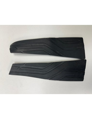 Caoutchouc repose pied gauche et droit KYMCO DOWNTOWN 350 2021  -  2023