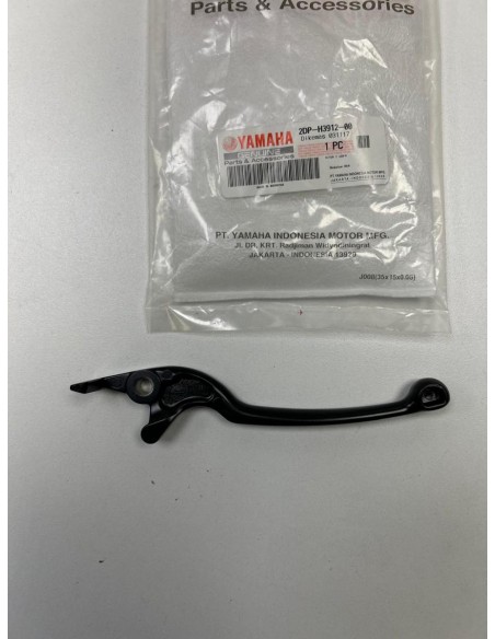 Levier de frein arrière neuf YAMAHA NMAX 125 2015  -  2024