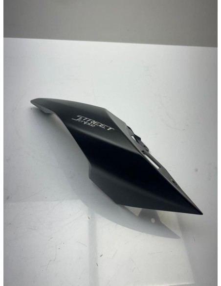 Coque arrière droite TRIUMPH STREET TRIPLE 765 2017 - 2019
