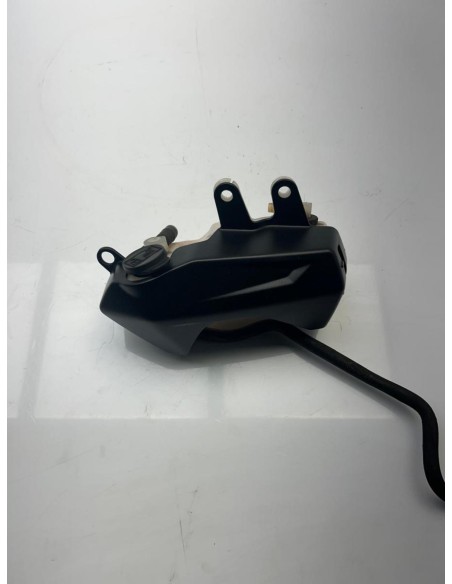 Vase d’expansion avec cache protection TRIUMPH STREET TRIPLE 765 2017  -  2019