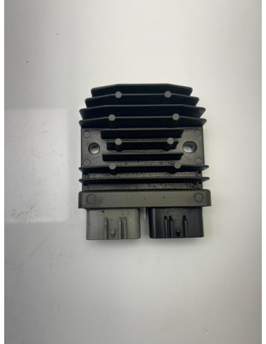 Régulateur de tension TRIUMPH STREET TRIPLE 765 RS 2017  -  2019