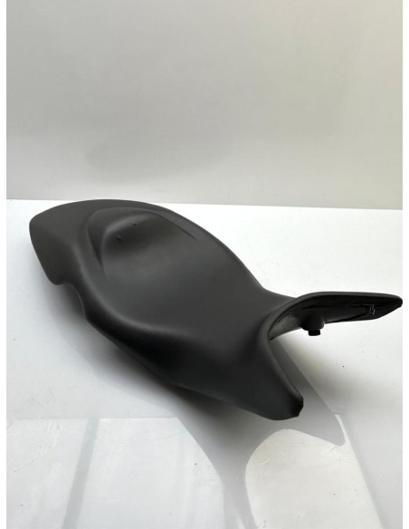 Selle creusée / basse BMW F 800 ST 2006  -  2012