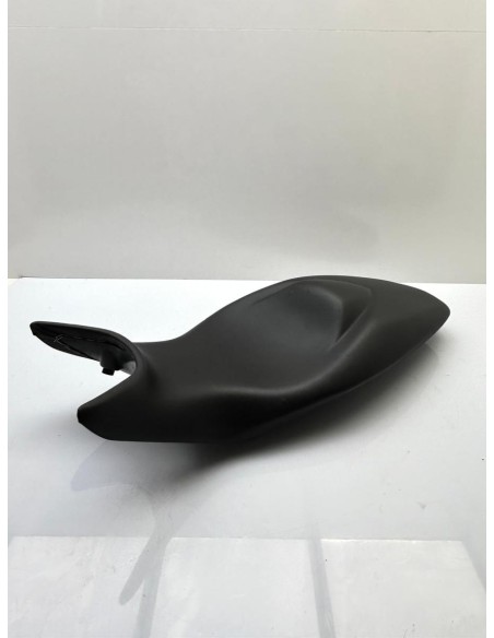 Selle creusée / basse BMW F 800 ST 2006  -  2012