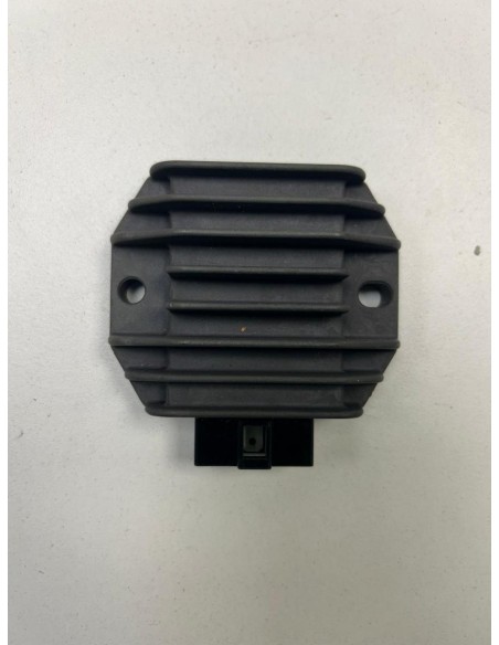 Régulateur de tension NEUF YAMAHA XJ 600 1998  -  2002