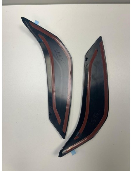 Cache latéral  -  Cache de réservoir gauche et droit YAMAHA FZ8 2011  -  2015