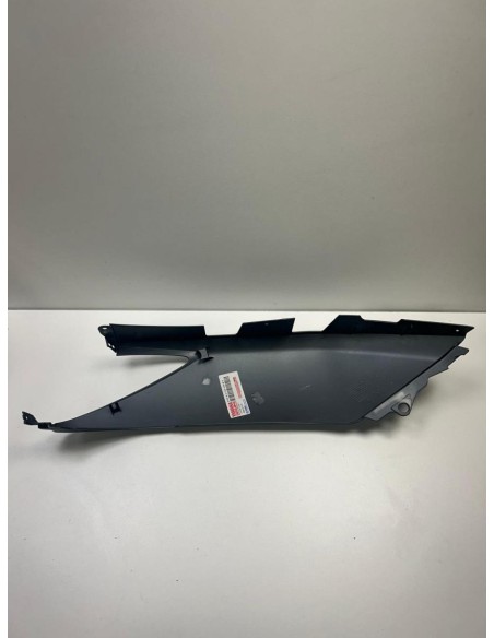 Coque arrière gauche YAMAHA XMAX 125 2009 - 2013