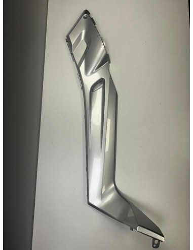 Carénage bas de caisse droit neuf YAMAHA XMAX 125 2006  -  2009