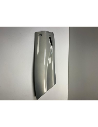 Bas de caisse gauche NEUF origine YAMAHA MAJESTY 125 1998  -  2002