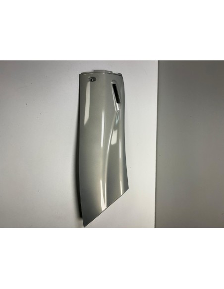 Bas de caisse gauche NEUF origine YAMAHA MAJESTY 125 1998  -  2002