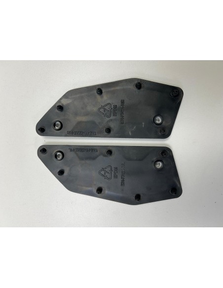 Platine neuve repose pied gauche et droite YAMAHA XMAX 300 2017  -  2024