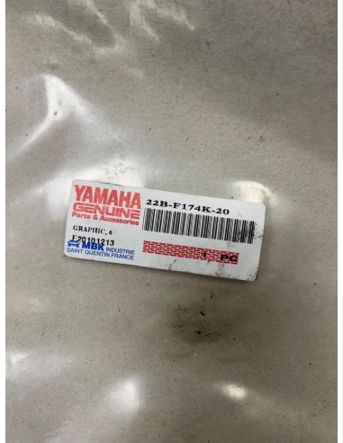 Sticker de réservoir côté droit YAMAHA WRX 125 2009  -  2014