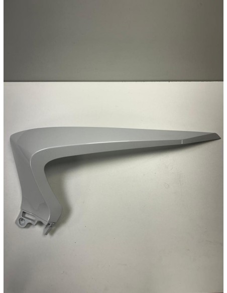 Bas de caisse gauche NEUF origine YAMAHA XMAX 125 2009  -  2013