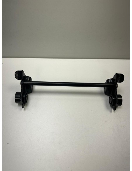 Support moteur NEUF YAMAHA AEROX 50 1999  -  2012