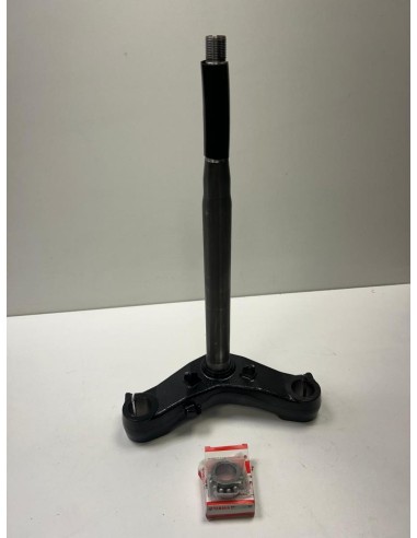 Té de fourche inférieur NEUF YAMAHA XMAX 250 2014  -  2018