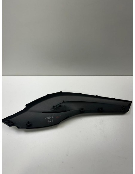 Cache carénage latéral gauche YAMAHA TMAX 500 2008  -  2011