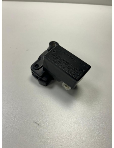Maître cylindre de frein avant YAMAHA XT 600 1993  -  2000