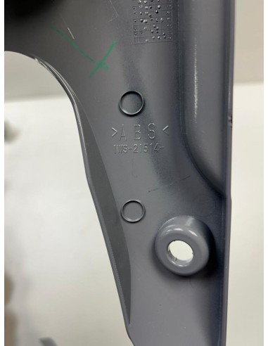 Garde boue avant côté droit YAMAHA MT07 2014 - 2017