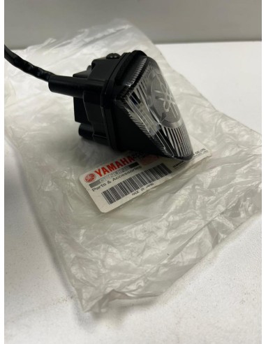 Veilleuse feu avant neuve YAMAHA R6 2006  -  2007