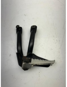 Platine repose pied passager arrière gauche YAMAHA MT03 2006 - 2014