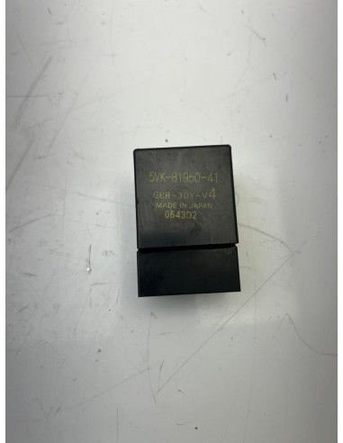 Relais de pompe à essence YAMAHA MT03 660 2006 - 2014