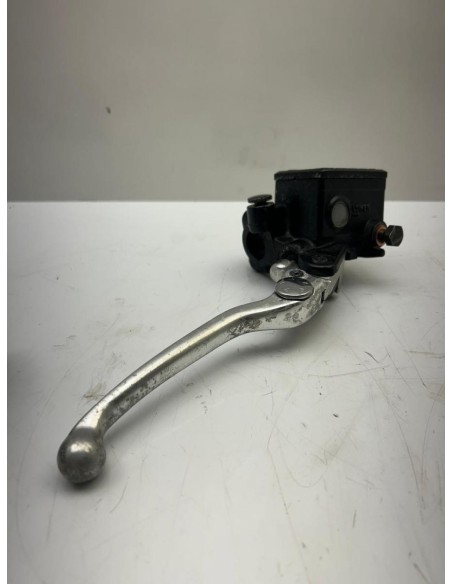 Maître cylindre de frein avant YAMAHA MT03 2006 - 2014