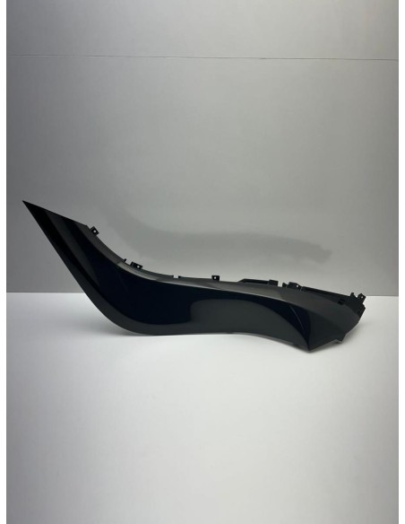 Cache carénage latéral gauche PIAGGIO X 10 125 2013  -  2017