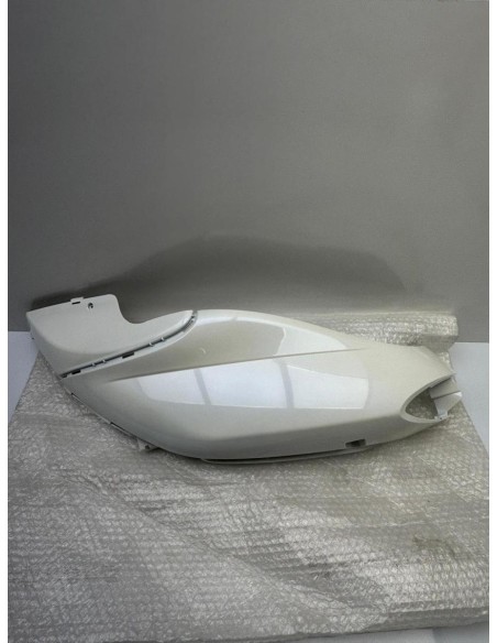 Coque arrière droite PIAGGIO FLY 50 2006 - 2011