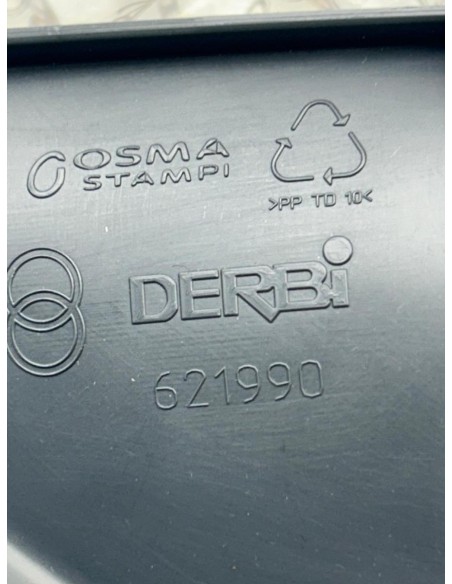 Flanc de carénage latéral gauche PIAGGIO FLY 50 2006  -  2011