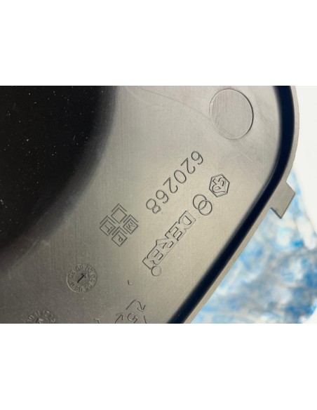 Carénage cache carburateur PIAGGIO X8 200 2005  -  2007