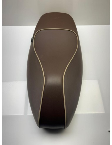 Selle 70eme anniversaire PIAGGIO GTS 125 2009  -  2014