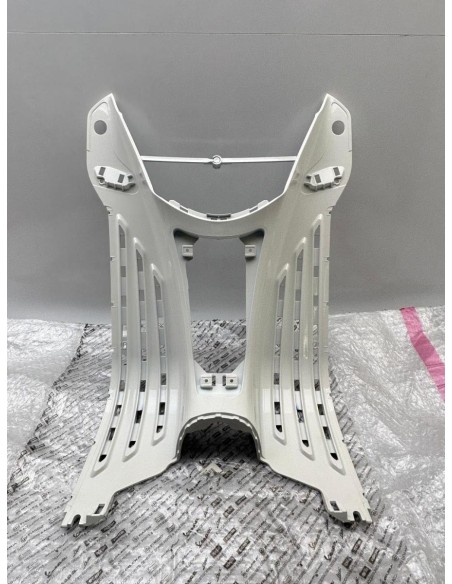 Plancher marche pied neuf PIAGGIO VESPA 125 2020  -  2023