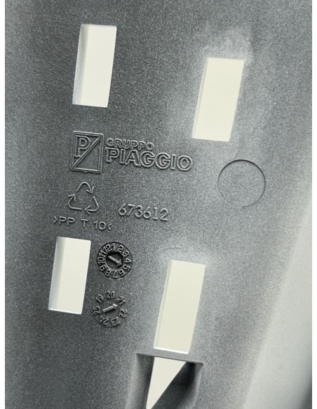 Plancher marche pied neuf PIAGGIO VESPA 125 2020  -  2023