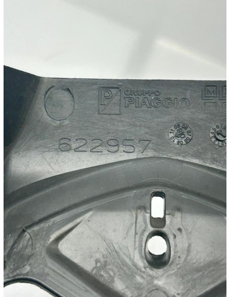 Cache guidon PIAGGIO MP3 300 2009  -  2014