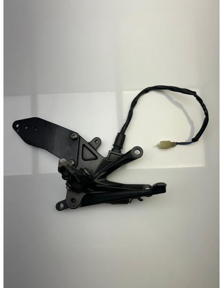 Platine avant droite avec pédale de frein Kawasaki ZX10R 2008 - 2010