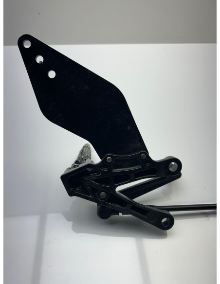 Platine avant gauche avec selecteur de vitesse Kawasaki ZX10R 2008 - 2010