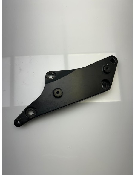 Support moteur gauche Kawasaki ZX10R 2008 - 2010