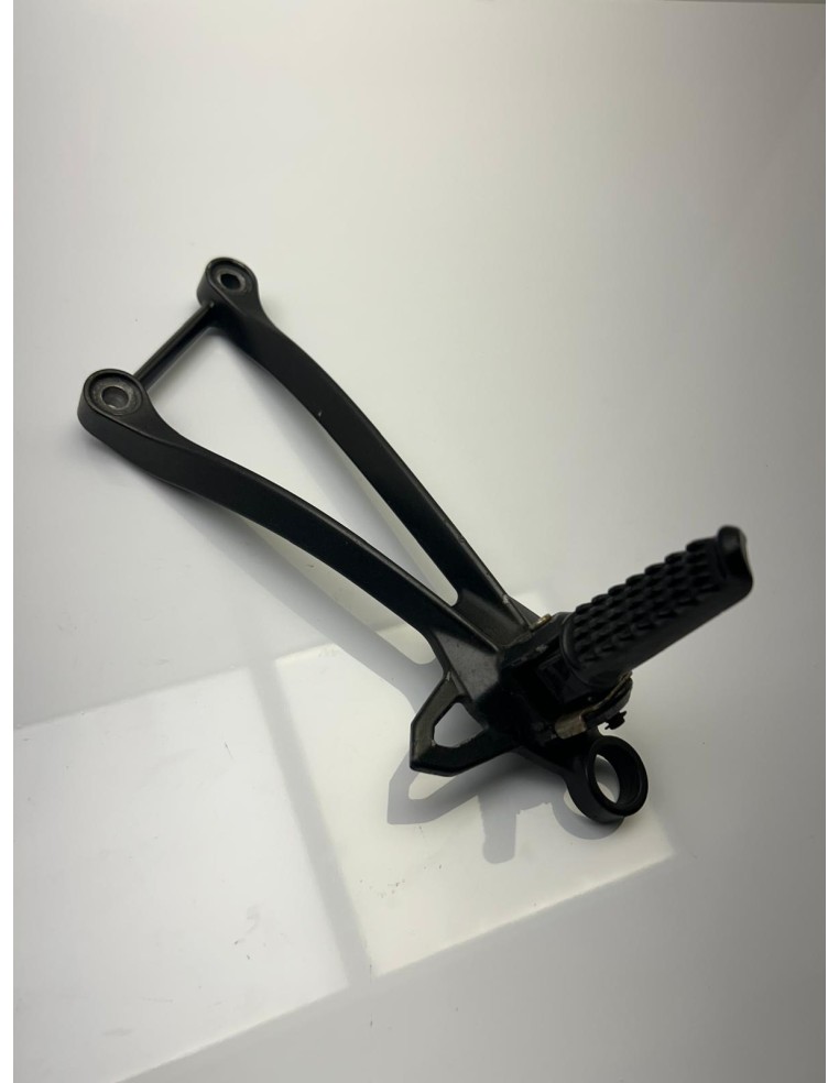 Platine repose pied arrière droite Kawasaki ZX10R 2008 - 2010