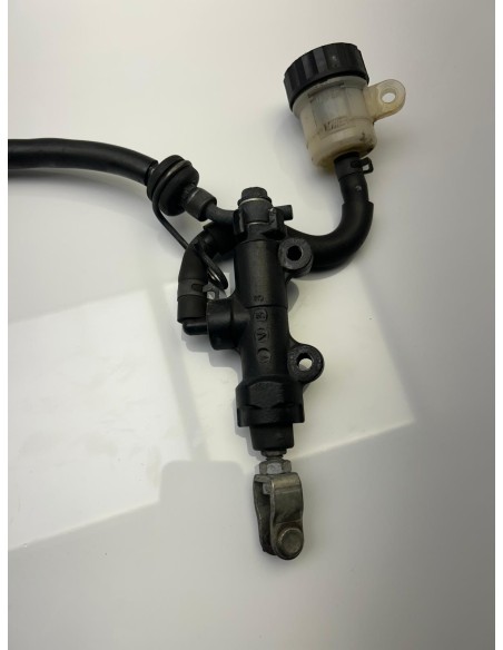 Etrier + maitre cylindre de frein arrière Kawasaki ZX10R 2008 - 2010