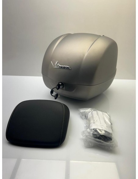 Top Case NEUF avec dossier PIAGGIO VESPA GTS 125 2017 - 2020