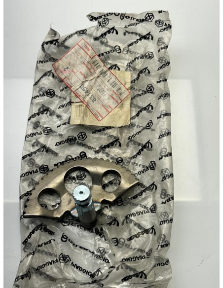 Axe de kick NEUF PIAGGIO NRG 50 2005 - 2017