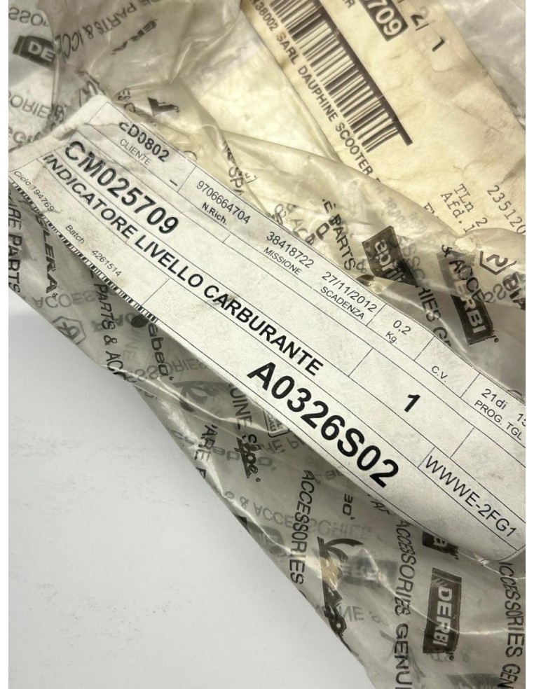 Jauge à essence NEUVE PIAGGIO VESPA GTS 125 2007 - 2012