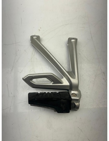 Platine repose pied arrière droit BMW R 1250 GS 2012 - 2025