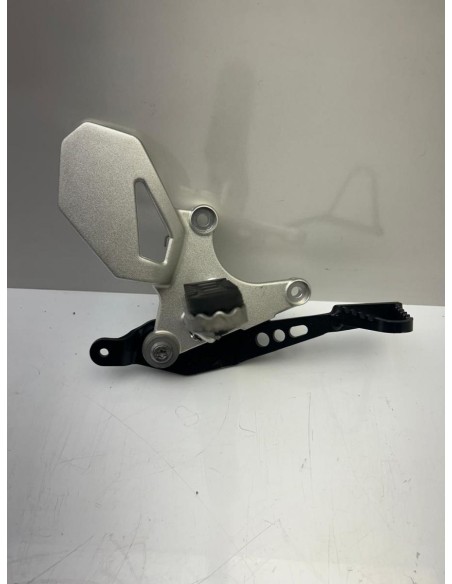 Platine droite avec pédale de frein BMW Nine T 2015 - 2019