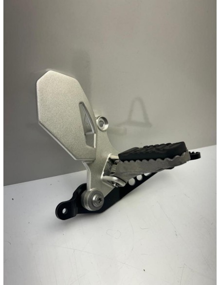 Platine droite avec pédale de frein BMW Nine T 2015 - 2019