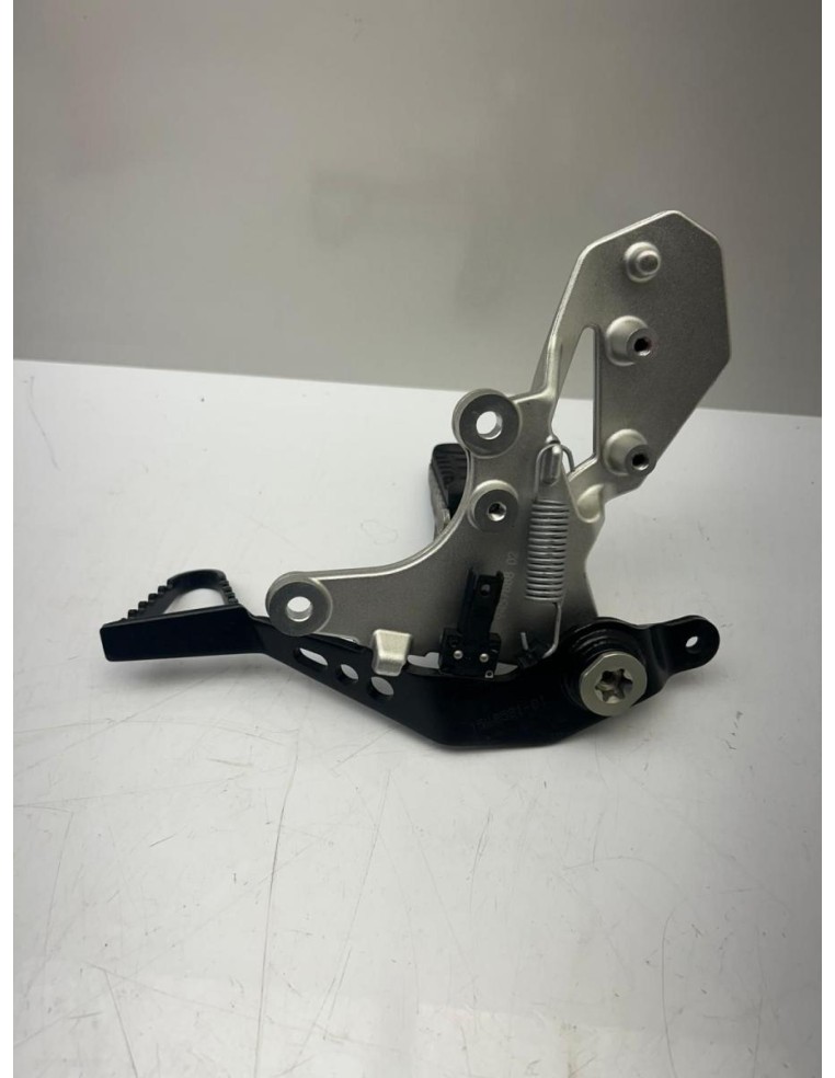 Platine droite avec pédale de frein BMW Nine T 2015 - 2019