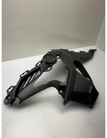 Carénage latéral gauche BMW F750 GS 2016 - 2019